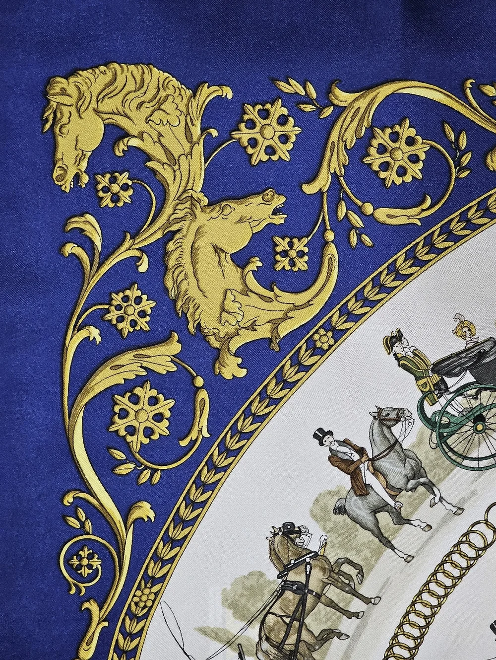 HERMES SCARF - Picture 13 of 16